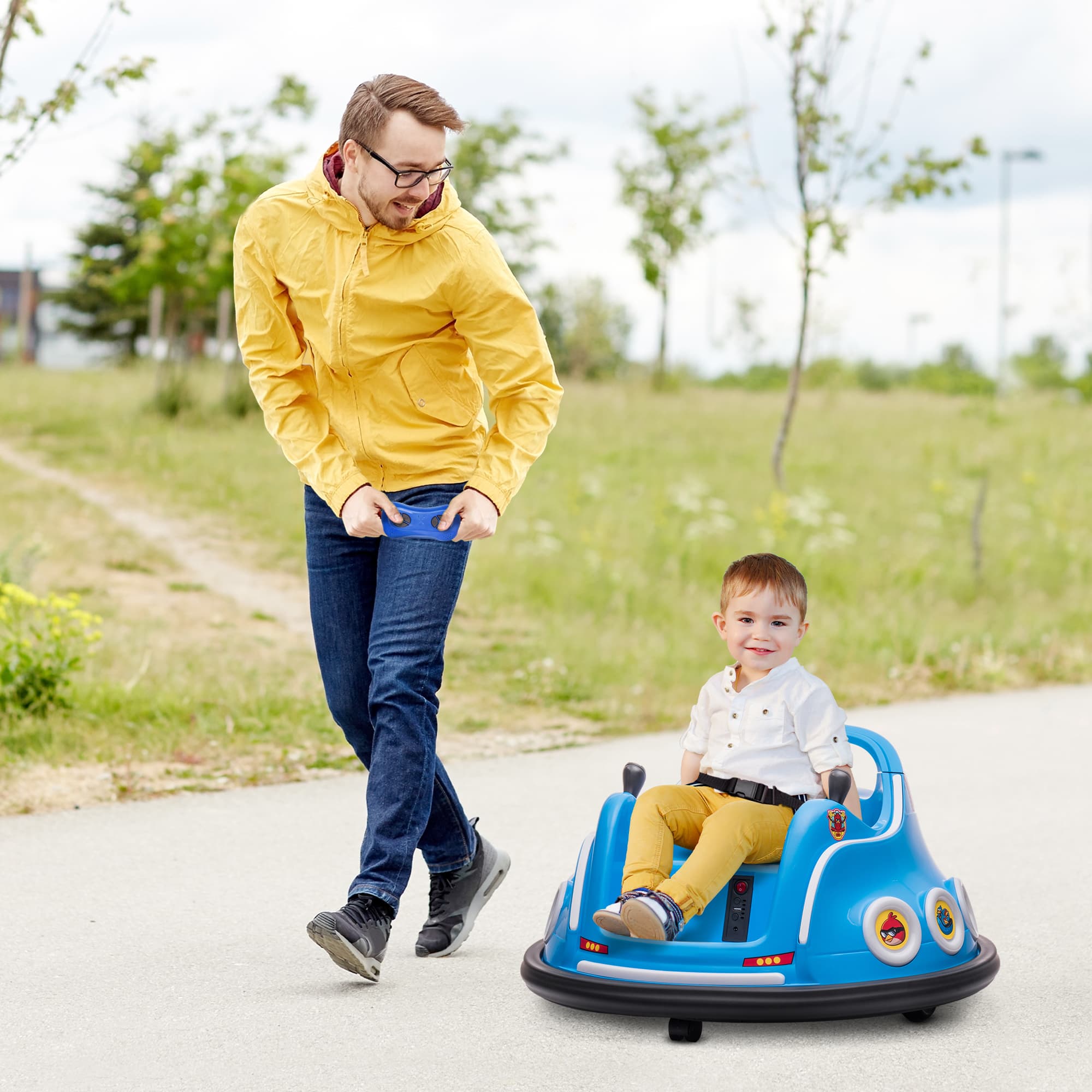 12V børne-kofangerbil med 2.4G fjernbetjening, elektrisk kofanger med musik og lys, 1.5-3 km/t, børne-elbil med 360° rotation, til børn 3-5 år, blå